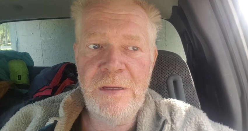 The YouTube Dilemma: Content Moderation vs. Public Accountability