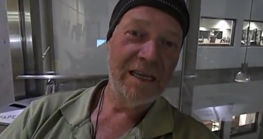 The King Lizard: A Tale of Identity and Self-Discovery