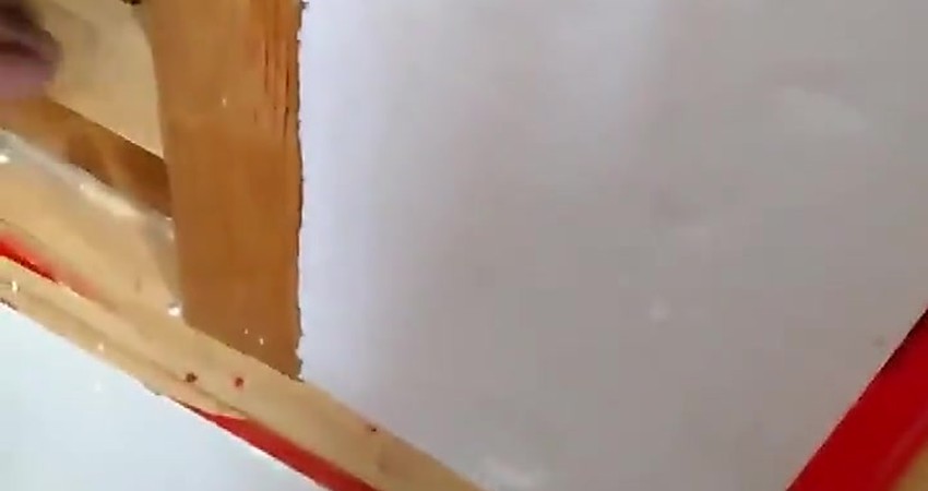 “Reinforcing My DIY Project: Perfecting the Bolt Installation