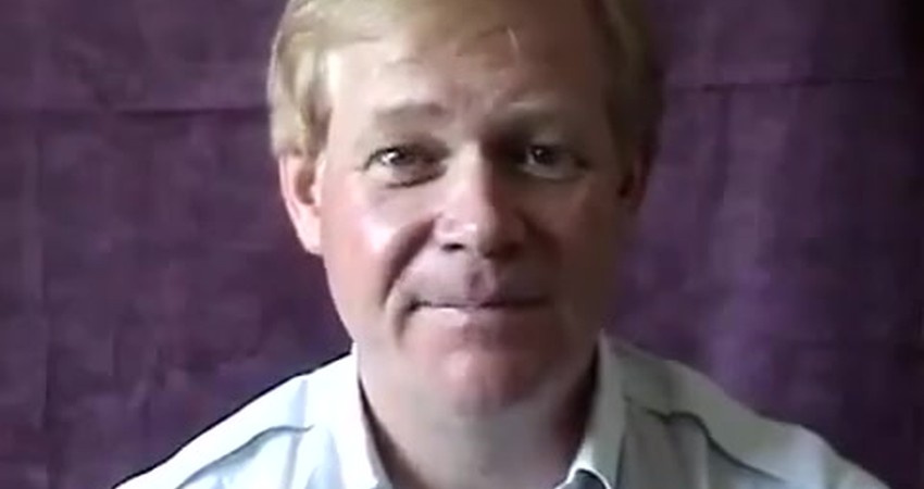 The Duck Story: A Journey of Self-Discovery and Connection