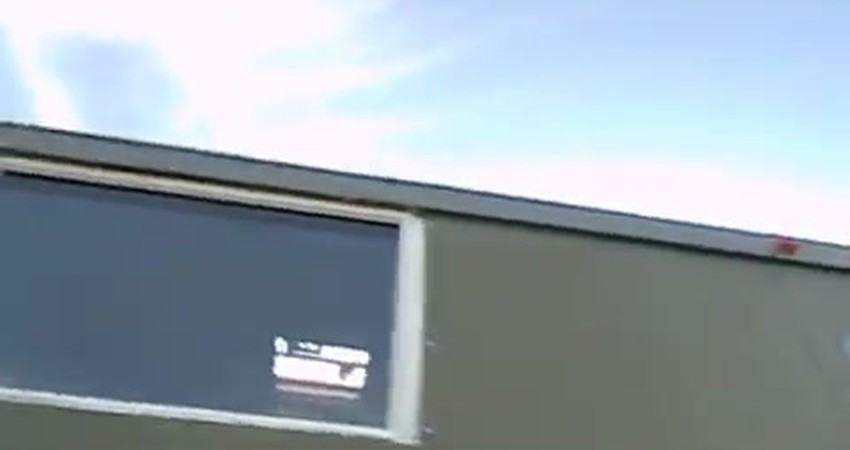 DIY Window Frame Fix: Overcoming Design Challenges