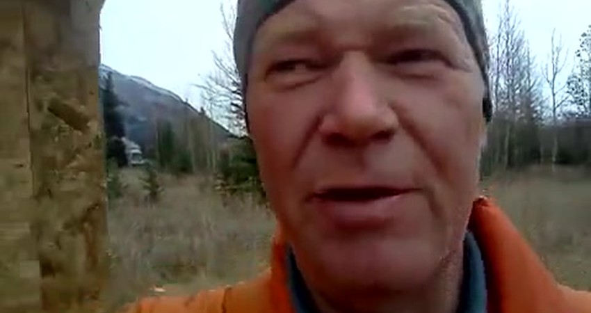 Building Progress: DIY Tailgate with Reclaimed Wood