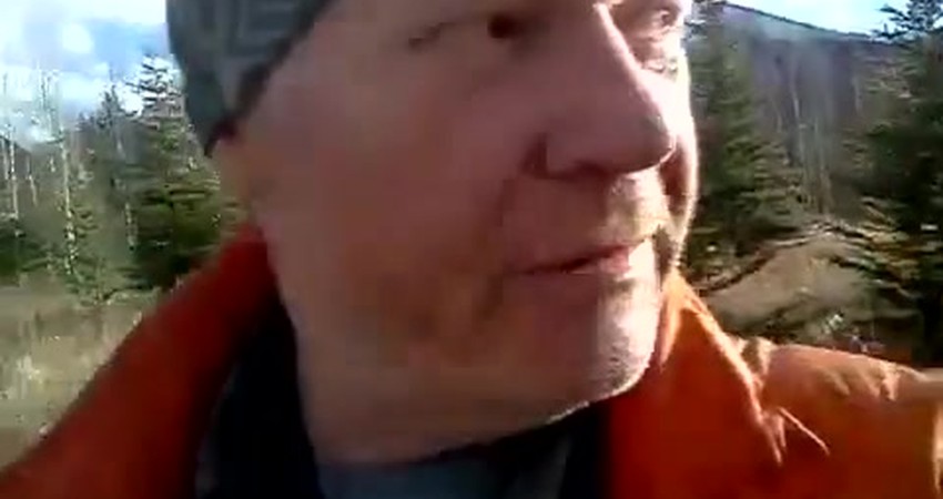 Mastering Wall Assembly: The Pre-Drilling Alignment Technique