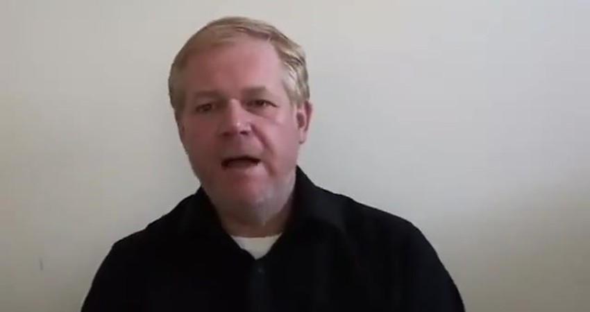 Breaking Free: A Journey of Self-Discovery and Resilience