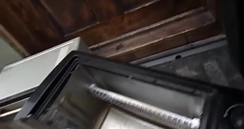 Reviving Discarded Toaster Ovens: A DIY Restoration Guide