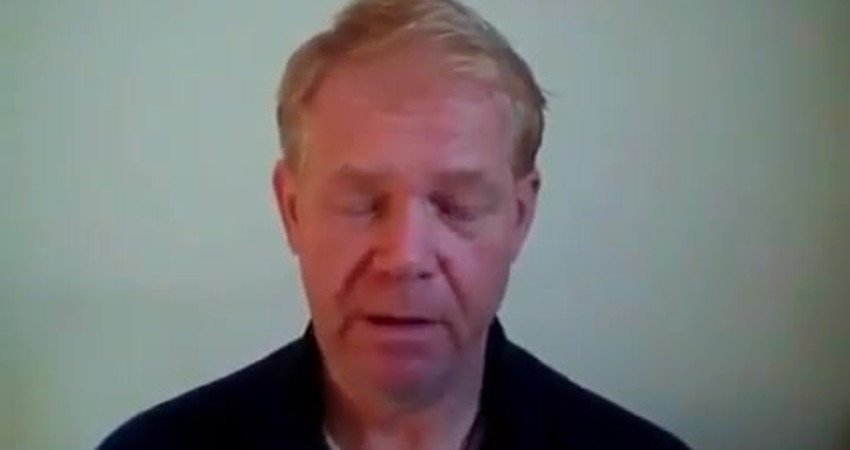 Navigating Negativity: Embracing Positivity for Healing and Growth