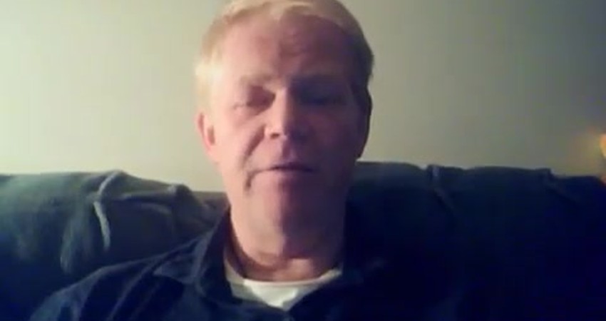 The Power of Giving: Shifting Perspectives on Worth and Contribution