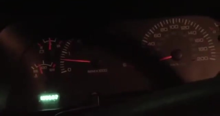 Engine Tweaks: Documenting My DIY Restoration Journey