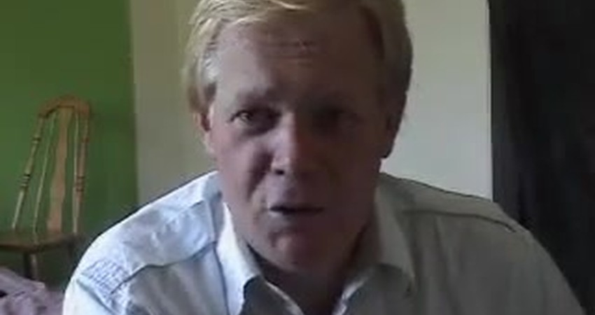 “Contact in the Night: My UFO Encounter with Mike Trass